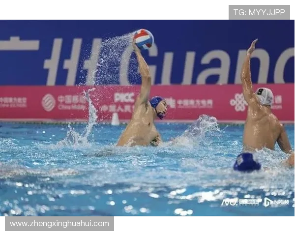 全运会男子团体赛场激战正酣广东队发挥出色暂时领先群雄 全运会男子团体赛场激战正酣广东队发挥出色暂时领先群雄