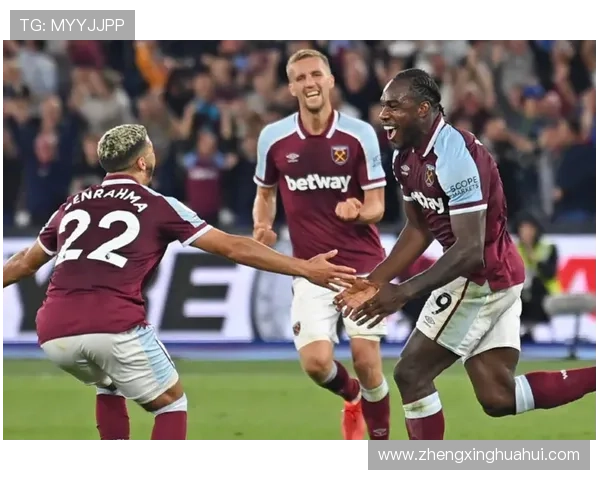 里沙利松冬窗有望回归埃弗顿 莫耶斯计划加强锋线实力 里沙利松冬窗有望回归埃弗顿 莫耶斯计划加强锋线实力